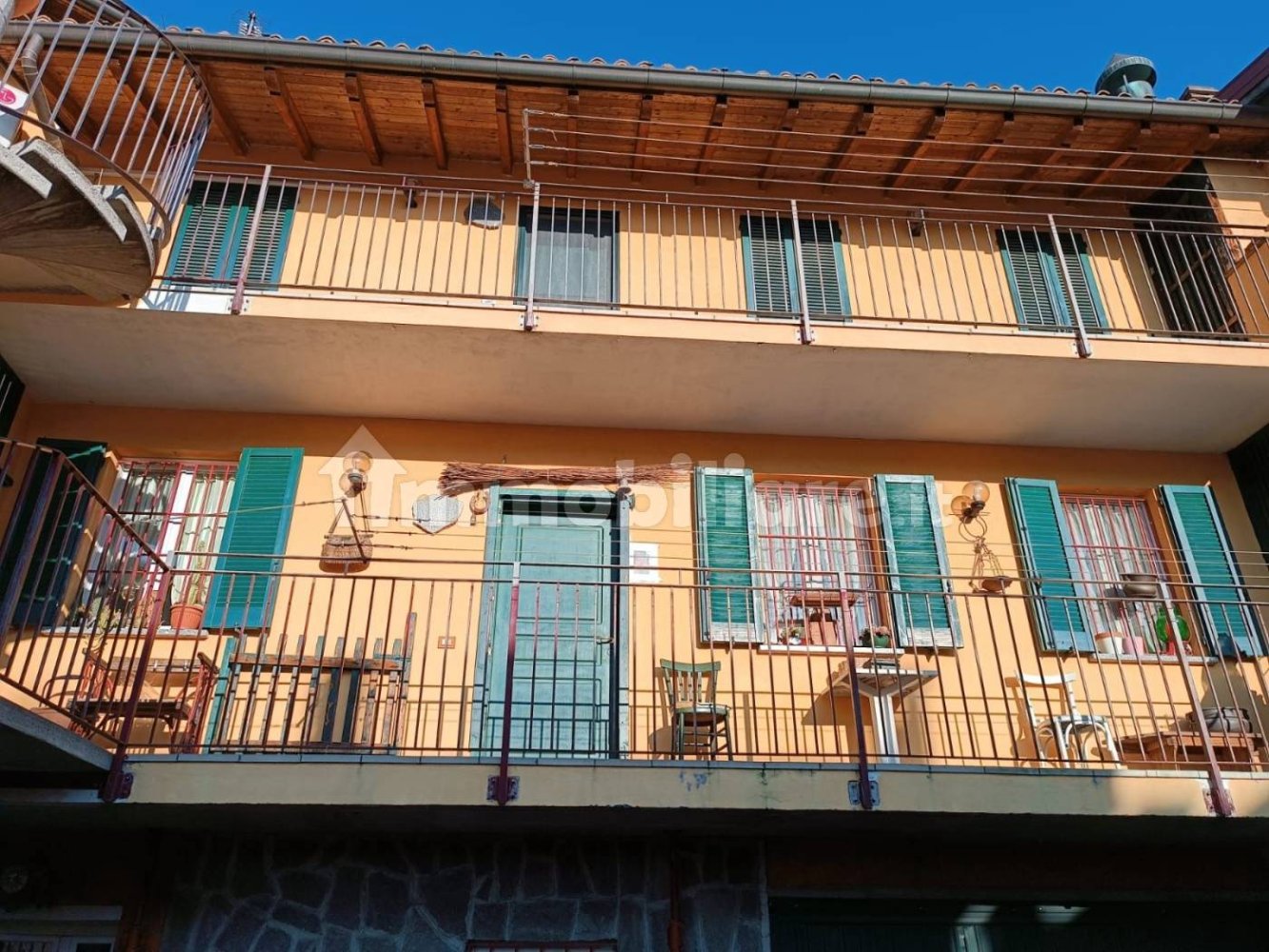 Apartamento de 2 dormitorios en Vigevano, Italy No. 385259