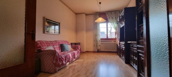 3 rooms Apartment in Carpi, Italy No. 53959 6