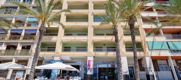 3 bedrooms Apartment in Torrevieja, Spain No. 145434 3