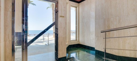 3 bedrooms Apartment in Torrevieja, Spain No. 145434 5