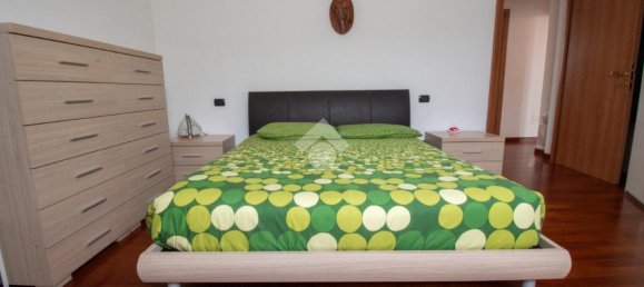 3غرفة شقة في Padenghe sul Garda, Italy رقم 26671 15