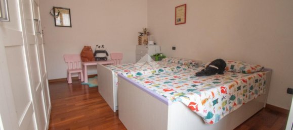 3غرفة شقة في Padenghe sul Garda, Italy رقم 26671 17