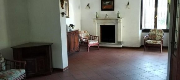 6 bedrooms Villa in Montignoso, Italy No. 372631 18