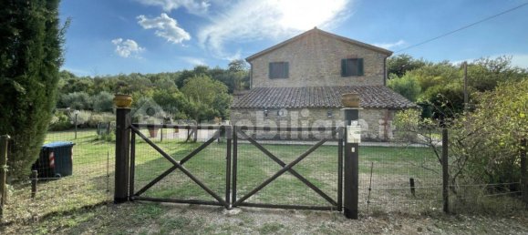 Casa de 5 dormitorios en Montegabbione, Italy No. 104580 27