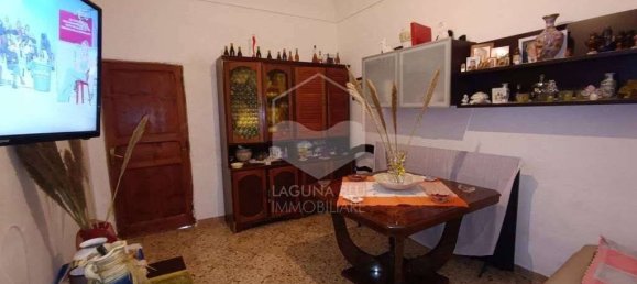 2 Schlafzimmer Haus in Marsala, Italy, Nr. 178478 3