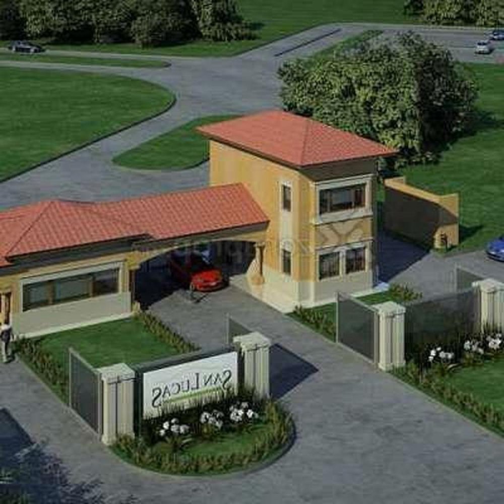  Land in Esteban Echeverria, Argentina No. 112409