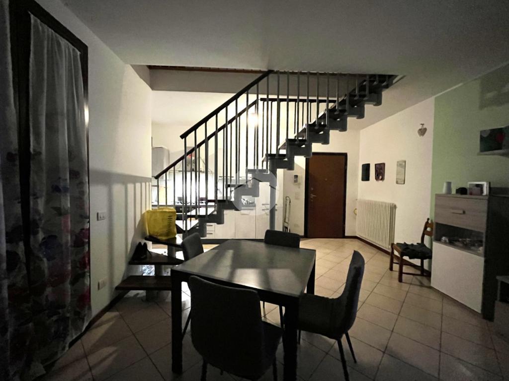 Квартира с 1 спальней в Борго Виргилио, Италия № 115244