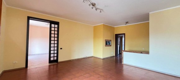 4 bedrooms Apartment in Montecorvino Rovella, Italy No. 315559 5