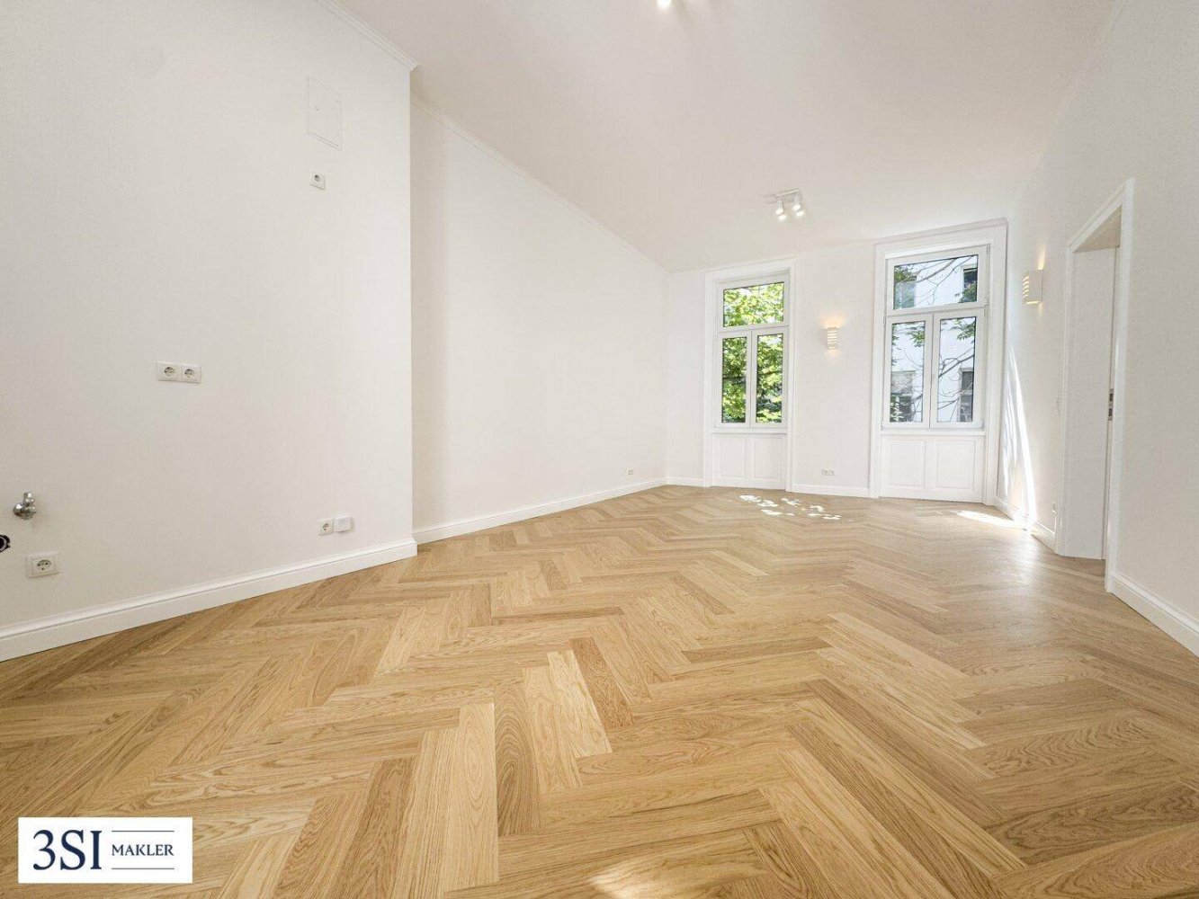 2 rooms Apartment in Mariahilf, Austria No. 247200