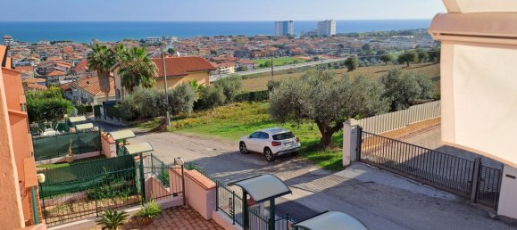 5-Zimmer Haus in Silvi, Italy, Nr. 28293 79