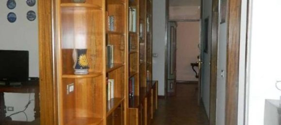 4 rooms Apartment in Sondrio, Italy No. 35330 3