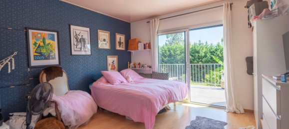 4 bedrooms House in Camblanes-et-Meynac, France No. 352549 5