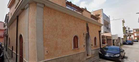 Квартира с 4 комнатами в Санникандро ди Бари, Италия № 259834 3