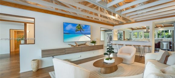 5 Schlafzimmer Villa in Miami, USA, Nr. 615297 23