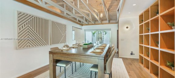 5 Schlafzimmer Villa in Miami, USA, Nr. 615297 17
