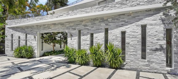 5 Schlafzimmer Villa in Miami, USA, Nr. 615297 30