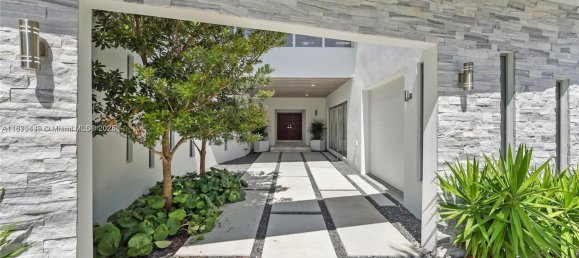 5 Schlafzimmer Villa in Miami, USA, Nr. 615297 29