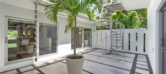 5 Schlafzimmer Villa in Miami, USA, Nr. 615297 27
