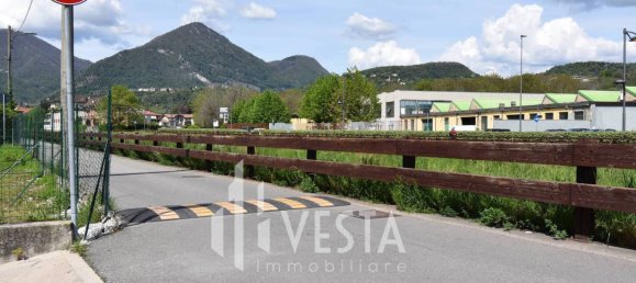 Garage à Erba, Italy 23m² No. 338927 11