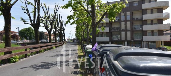 Garage à Erba, Italy 23m² No. 338927 9