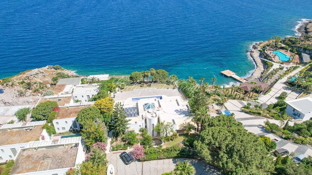 Villa 13+7 in Bodrum, Turkey No. 41193