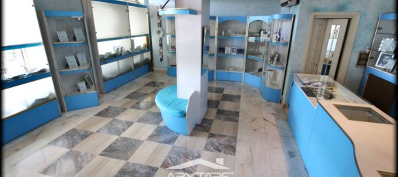 1-salle Propriété commerciale à Moncalieri, Italy No. 69729 13