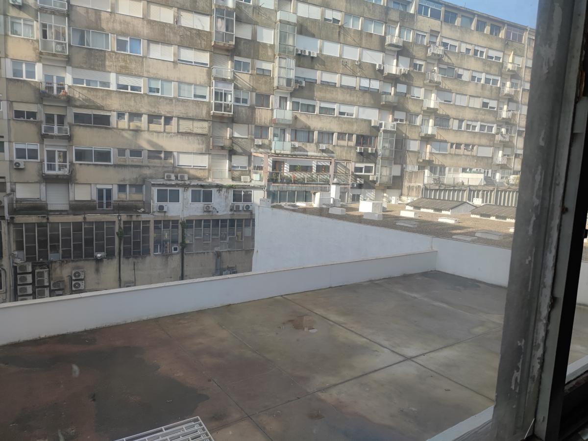  مكتب في Porto, Portugal 220متر مربع رقم 8458