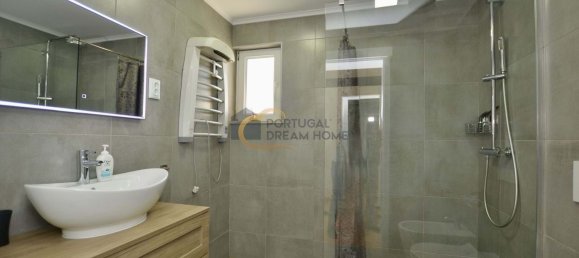 4 bedrooms House in Guia, Portugal No. 141259 21