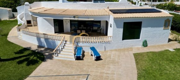 4 bedrooms House in Guia, Portugal No. 141259 7