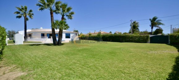 4 bedrooms House in Guia, Portugal No. 141259 9