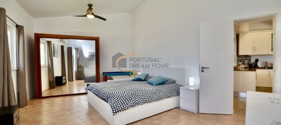 4 bedrooms House in Guia, Portugal No. 141259 31