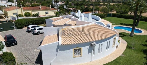 4 bedrooms House in Guia, Portugal No. 141259 39