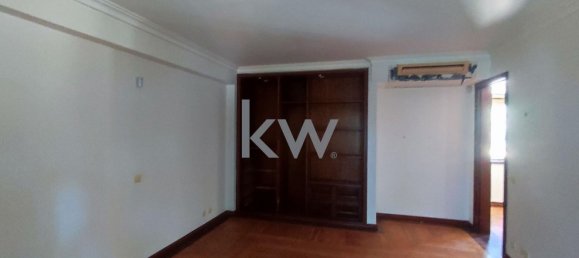 5 bedrooms House in Sintra, Portugal No. 48981 15