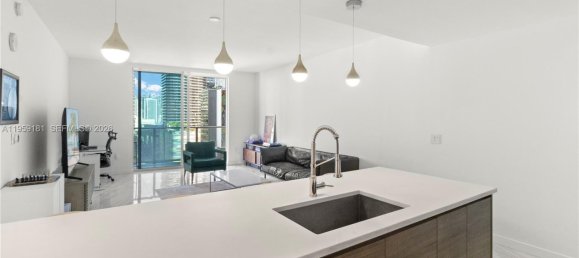 1 dormitorio propiedad comercial en venta en Miami, Miami-Dade, Florida, USA № 615561 28