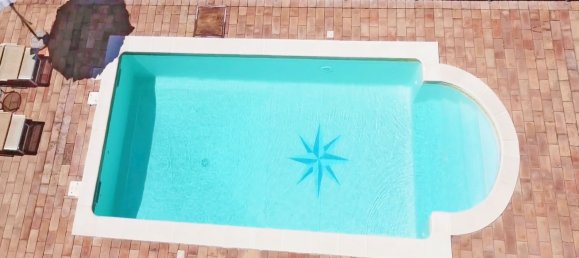 5 bedrooms Villa in Lisciano Niccone, Italy No. 82159 3