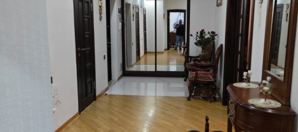 3 Schlafzimmer Wohnung in Nasimi, Azerbaijan, Nr. 2030 11