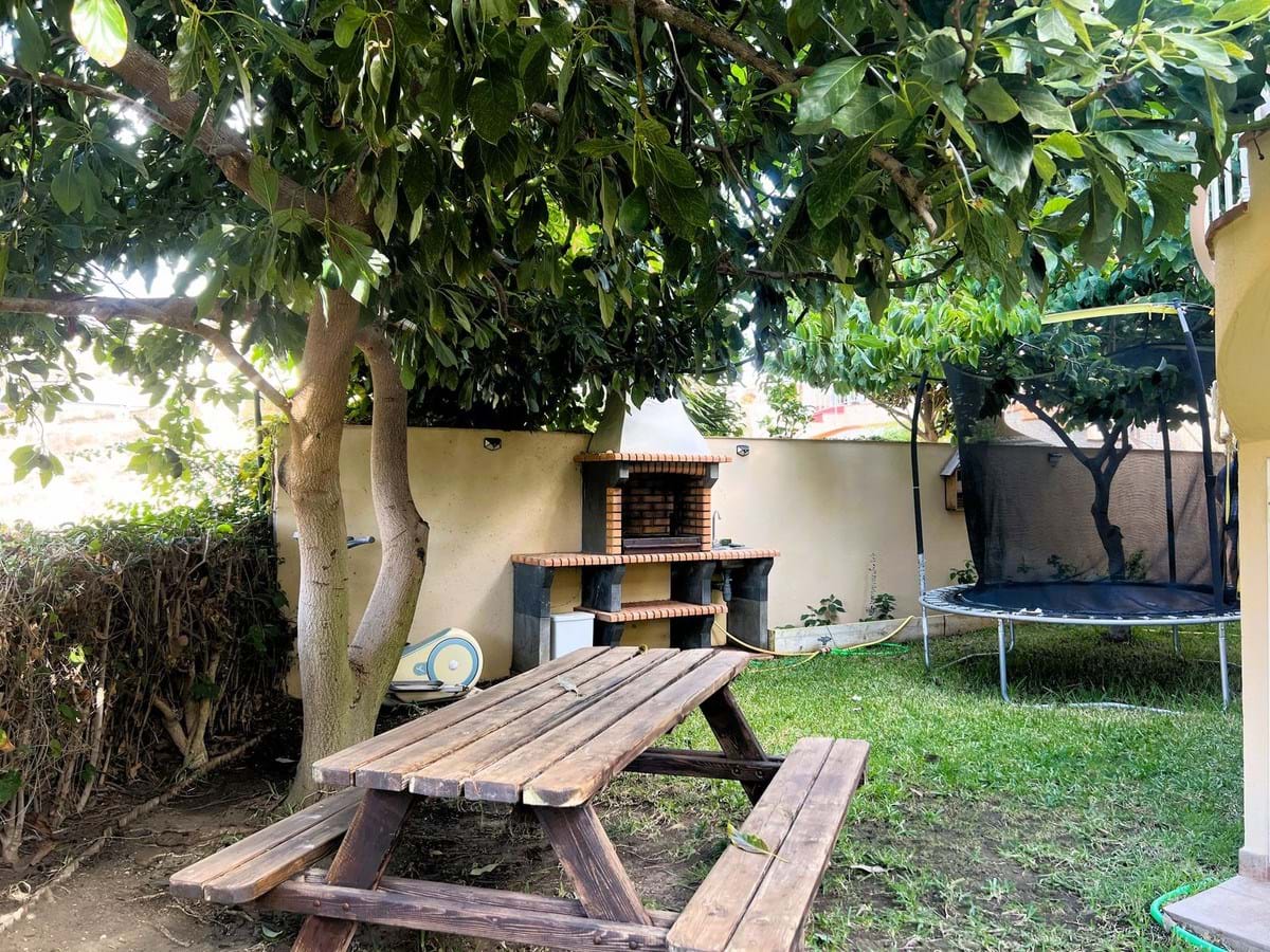 Villa de 4 dormitorios en Mijas, Spain No. 40954