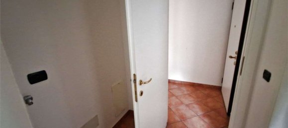2-Zimmer Wohnung in Gemonio, Italy, Nr. 8311 5