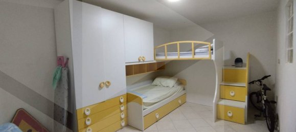 3-salle Maison à San Giacomo degli Schiavoni, Italy No. 18298 14