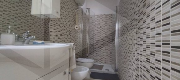 3-salle Maison à San Giacomo degli Schiavoni, Italy No. 18298 8