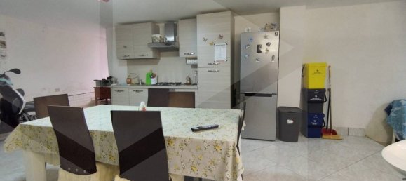 3-salle Maison à San Giacomo degli Schiavoni, Italy No. 18298 12