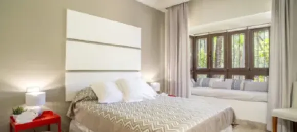 Apartamento de 3 dormitorios en Marbella, Spain No. 183031 4