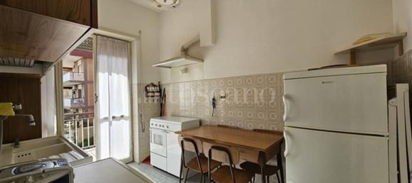 3 rooms Apartment in Pomezia, Italy No. 69225 27