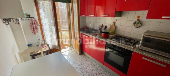 3 Schlafzimmer Wohnung in Siena, Italy, Nr. 223794 4