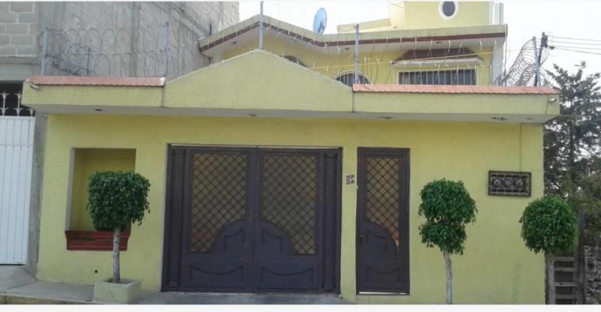 3 bedrooms House in Ciudad Lopez Mateos, Mexico No. 211356