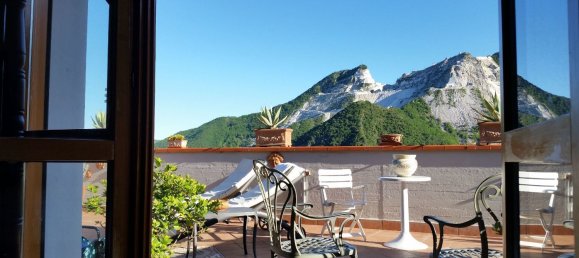 Ático de 5 habitaciónes en Carrara, Italy No. 251087 12