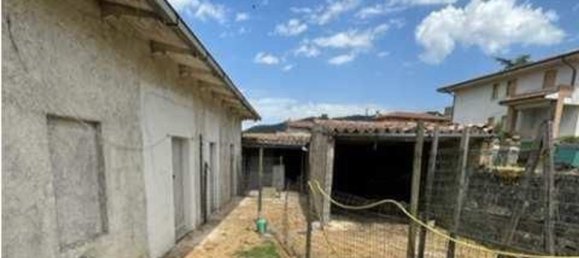 Вилла с 2 комнатами в Фронтоне, Италия № 96151 2