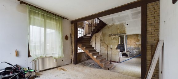 Adosado de 4 dormitorios en Oisy, France No. 267102 9