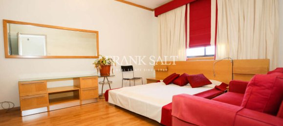 3 غرف نوم بانتهاوس في Sliema, Malta رقم 8755 26