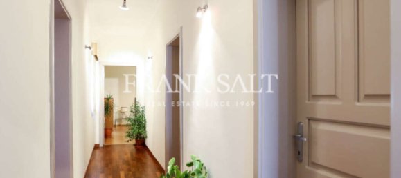 3 غرف نوم بانتهاوس في Sliema, Malta رقم 8755 36